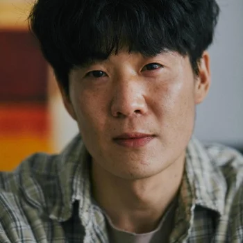 Lee Si-rae