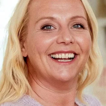Линн Скобер