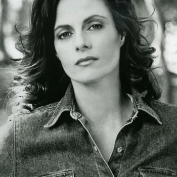 Lisa Blount
