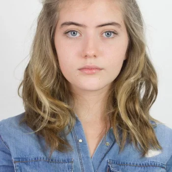 Lola Belli