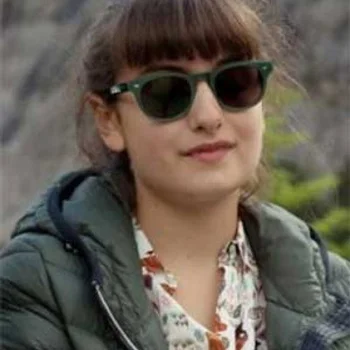 Lucia Luna Laurenti Sellers
