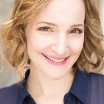 Maggie Lakis