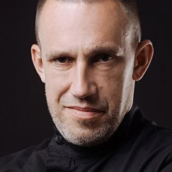 Максим Левин