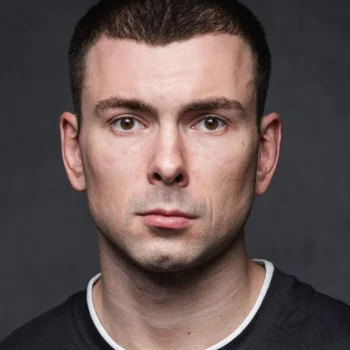 Максим Шилов