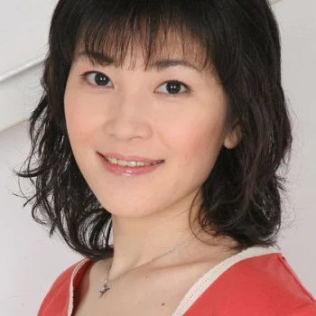 Mami Kosuge