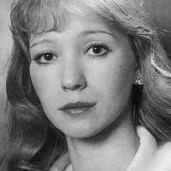 Марина Левтова
