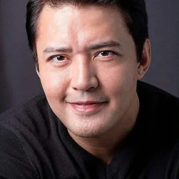 Mark Anthony Fernandez