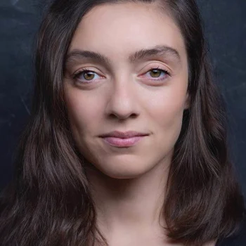 Merve Dizdar