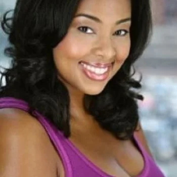 Mia Amber Davis