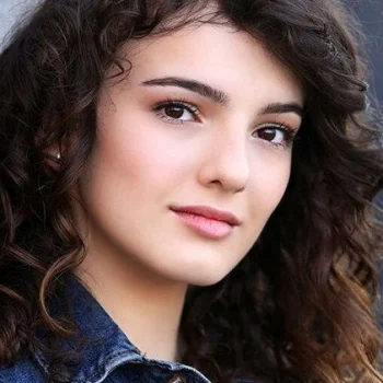 Michaela Dean