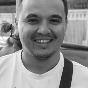 Михаил Шулаев