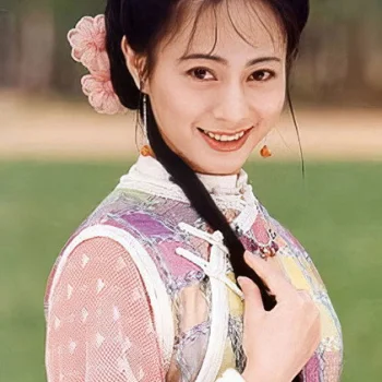Miki Lee