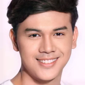 Miko Gallardo