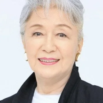 Мицуко Кусабуэ