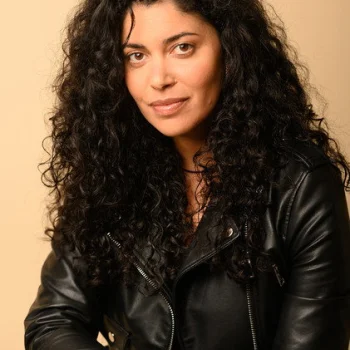 Nadia Benzakour