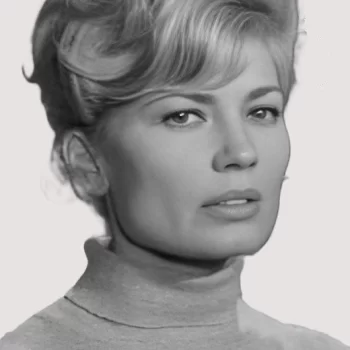 Nadia Sanders
