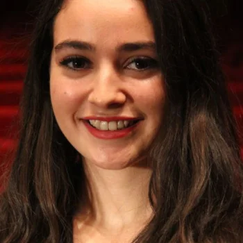 Nazlı Pınar Kaya