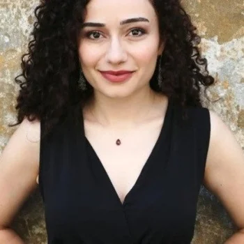 Nevzer Tuğçe Gülhan