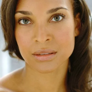 Nia Fairweather