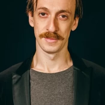 Николас Сенни