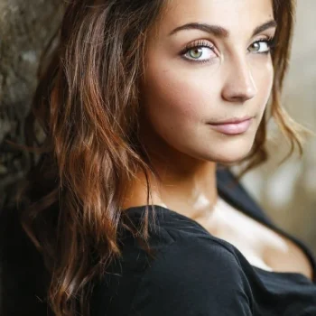 Nikki Runeckles