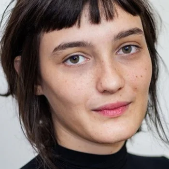 Nina Tomsic