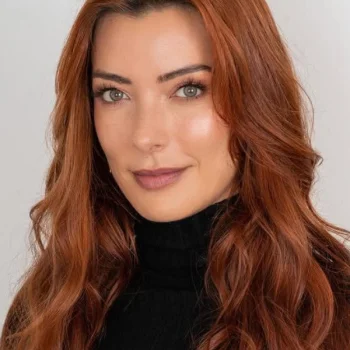 Norma Nivia