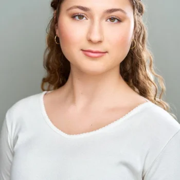 Oona Girton-Marshall