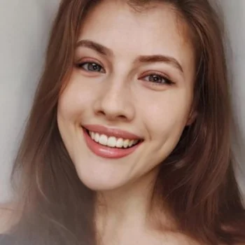 Özge Akdeniz