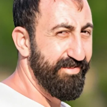 Özkan Ayalp