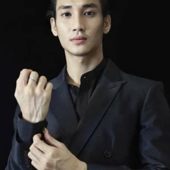 Paing Takhon
