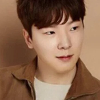 Park Kyung-Soon