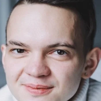 Павел Голубев