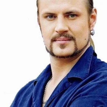 Павел Шуваев