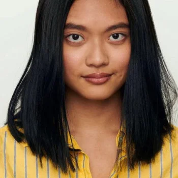 Phoebe Holden