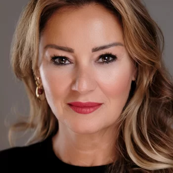 Pınar Altuğ