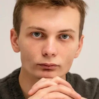 Пётр Алёшичев