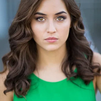 Rae Varela