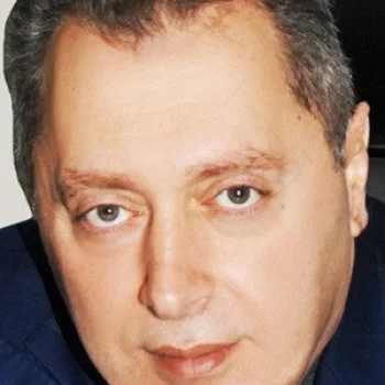 Рафаел Минасбекян