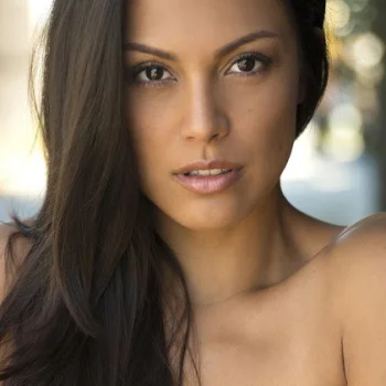 Raquel Pomplun