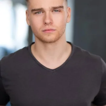 Riley Ellis-Buckle