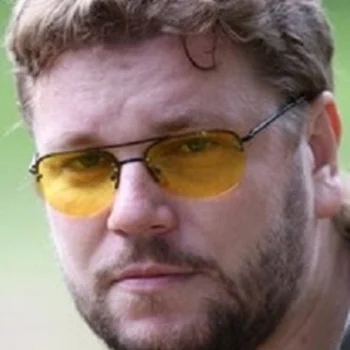 Роман Владыкин
