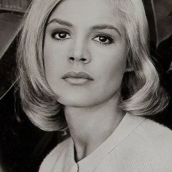 Sandra Dee
