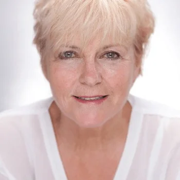 Sara Harris-Davies