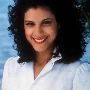 Saundra Santiago