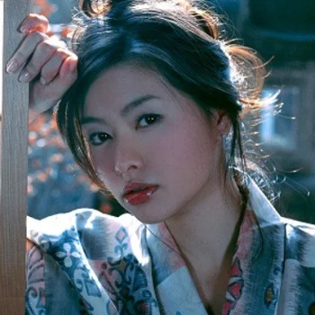 Sayaka Yoshino