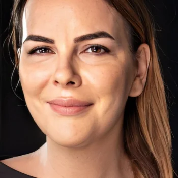 Seren Fosforoğlu