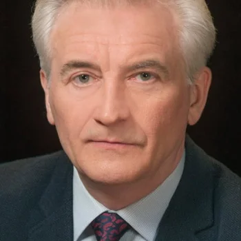 Сергей Тезов