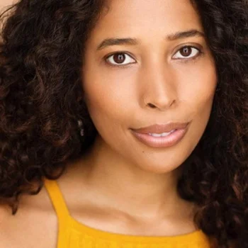 Sharae Foxie