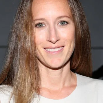 Shauna Robertson